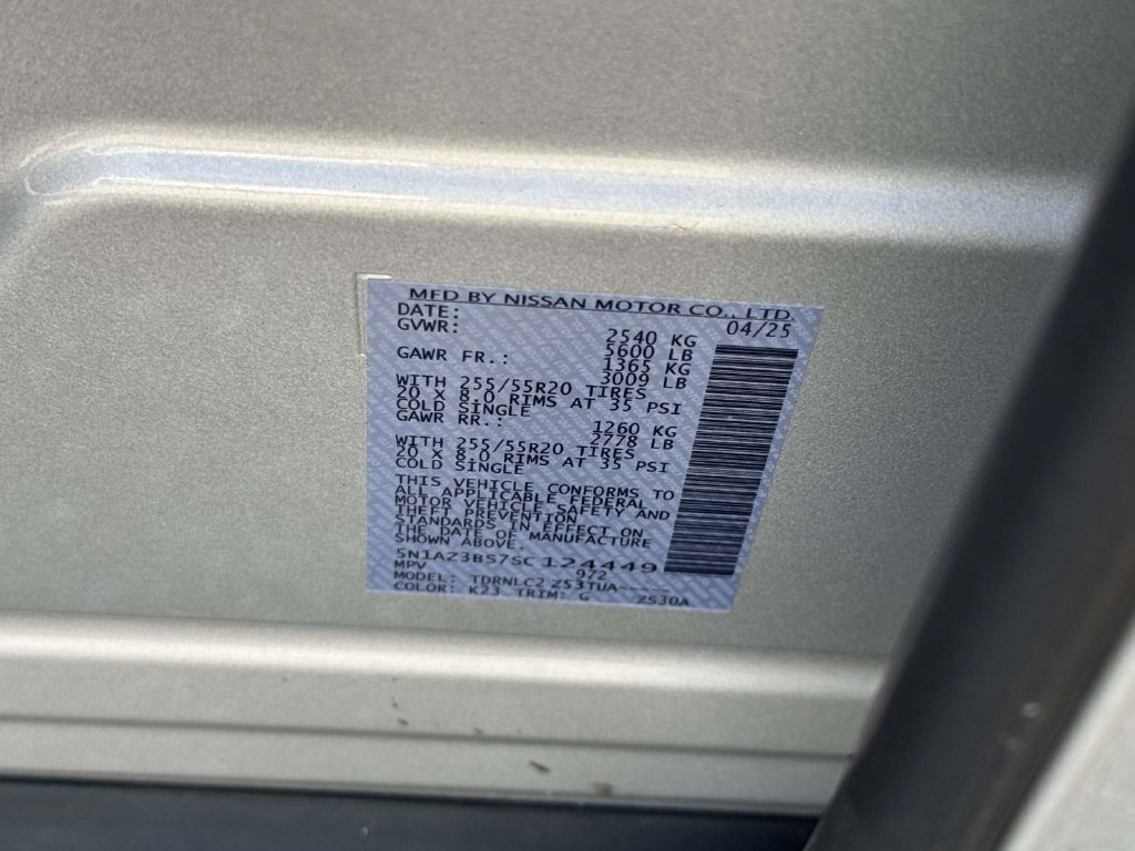 Certified 2025 Nissan Murano SV AWD/4WD image 19