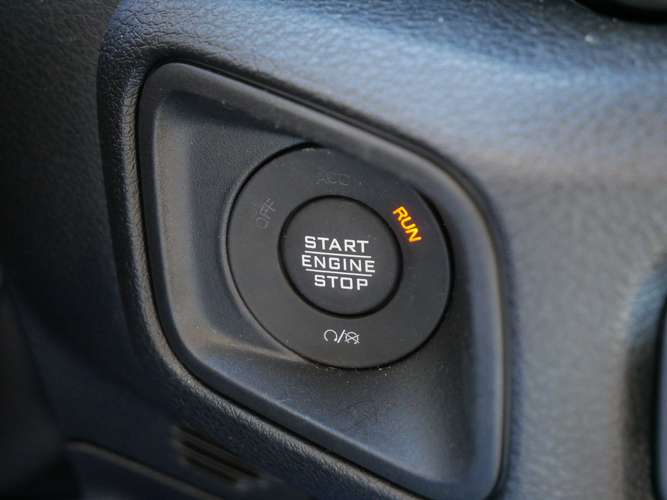 Used 2024 Jeep Wrangler Willys image 24