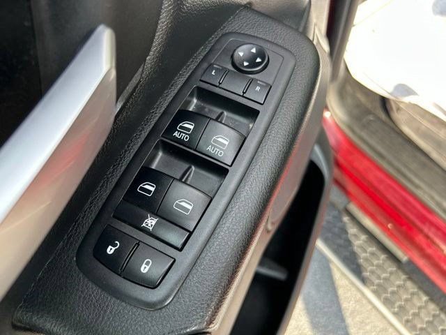 Used 2019 RAM 1500 Tradesman w/ SXT Appearance Group AWD/4WD image 10