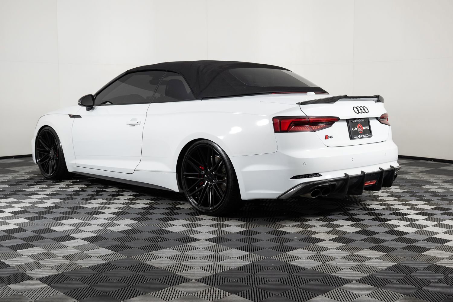 Used 2019 Audi S5 Premium Plus w/ S Sport Package image 4