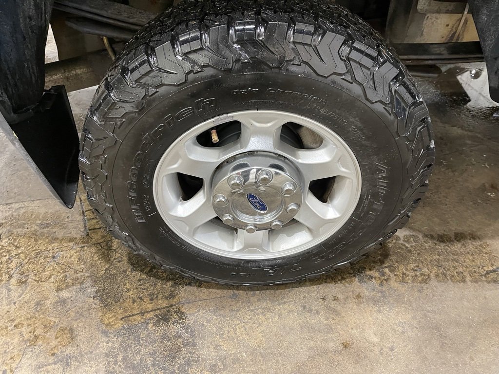 Used 2015 Ford F250 XL w/ Power Equipment Group image 34