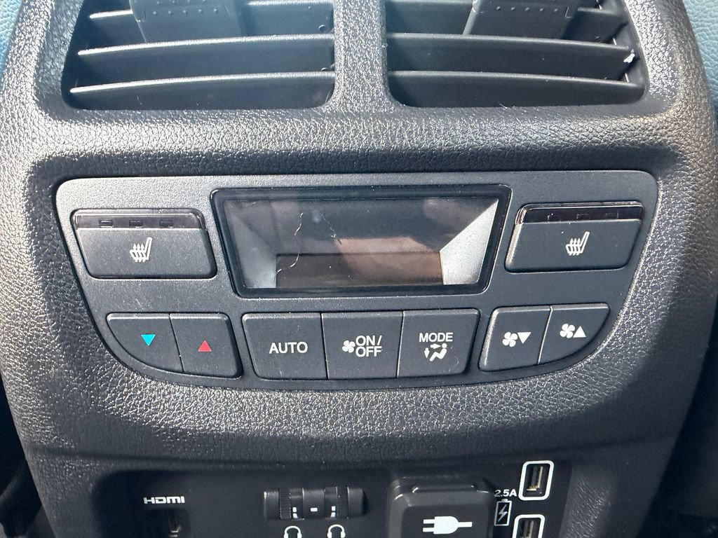 Used 2019 Honda Pilot Touring image 18