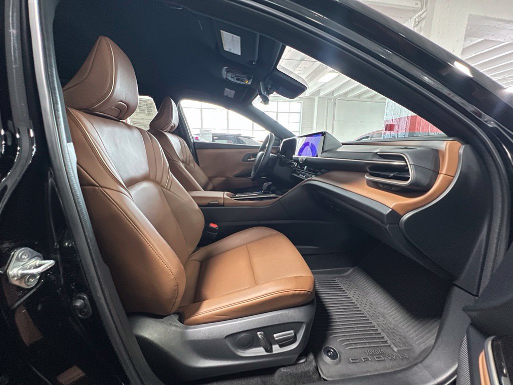 Certified 2026 Toyota Crown Signia AWD/4WD image 23