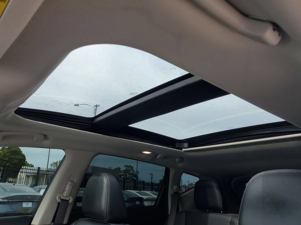 Used 2023 Nissan Murano SL w/ SL Moonroof Package AWD/4WD image 17