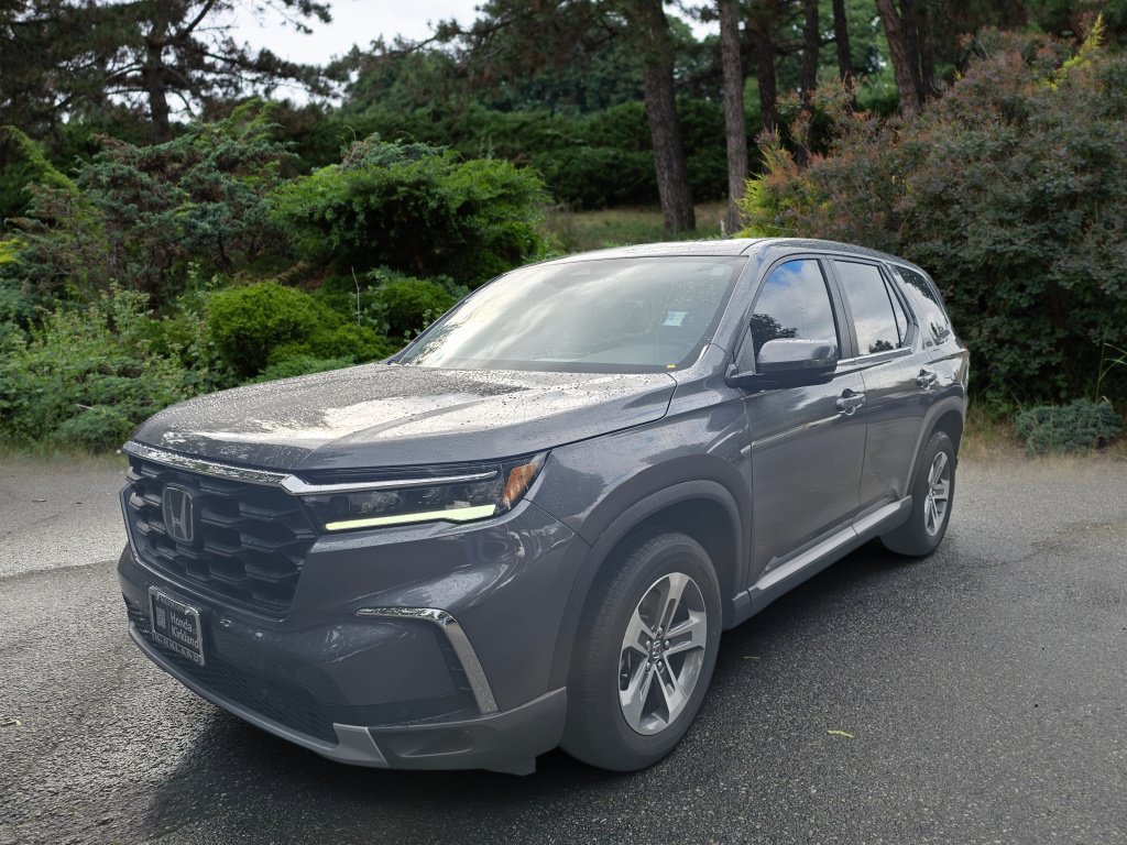 Used 2024 Honda Pilot EX-L image 3