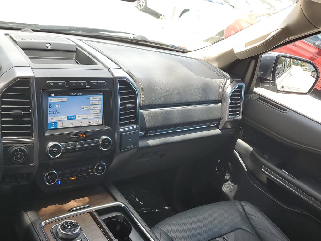Used 2019 Ford Expedition Platinum AWD/4WD image 22
