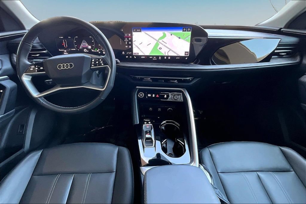 Used 2025 Audi Q5 Premium w/ Convenience Package AWD/4WD image 16
