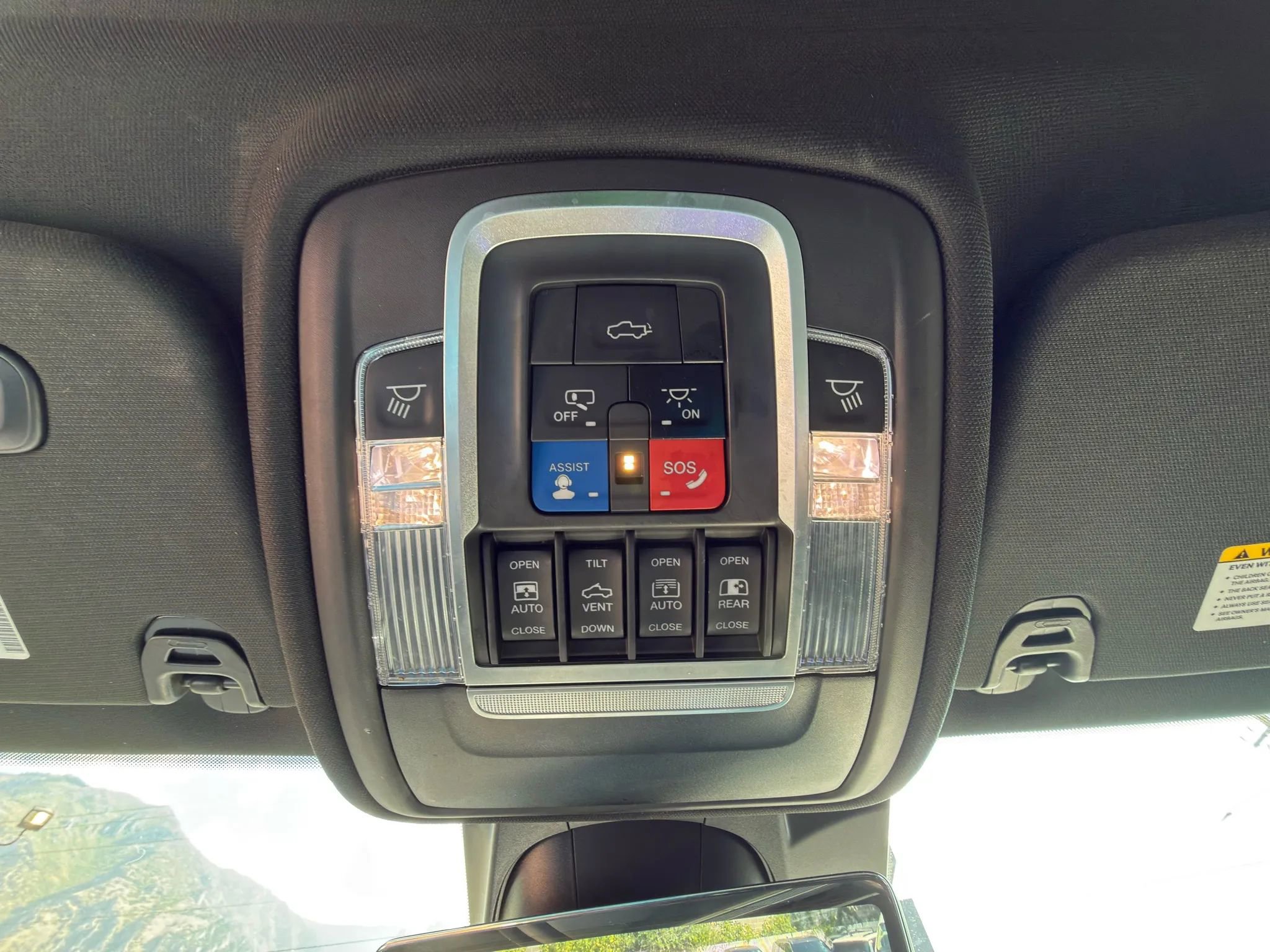 Used 2021 RAM 1500 Limited w/ Night Edition image 26