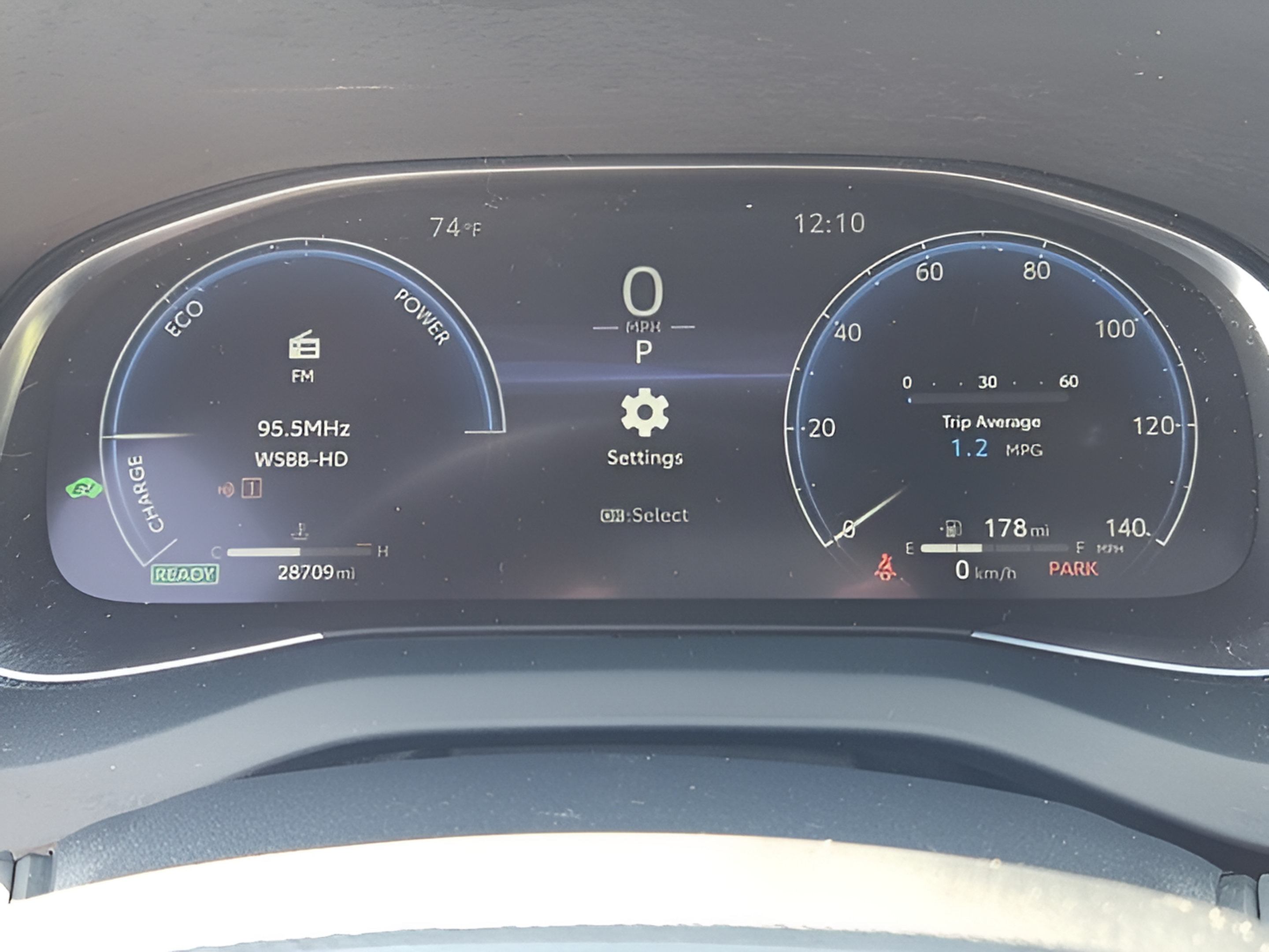 Used 2024 Toyota Venza Limited AWD/4WD image 22