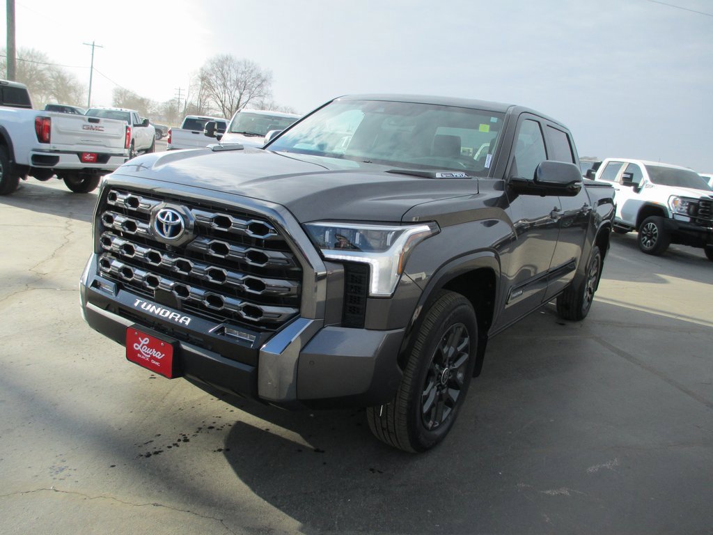 Used 2024 Toyota Tundra Platinum image 11
