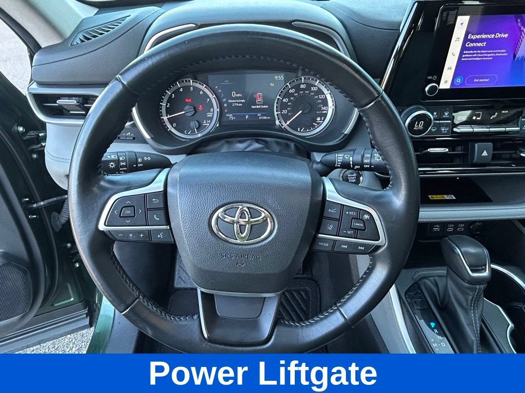 Used 2023 Toyota Highlander XLE FWD image 22