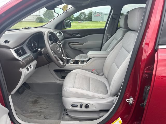Used 2023 GMC Acadia SLE w/ Driver Convenience Package AWD/4WD image 11