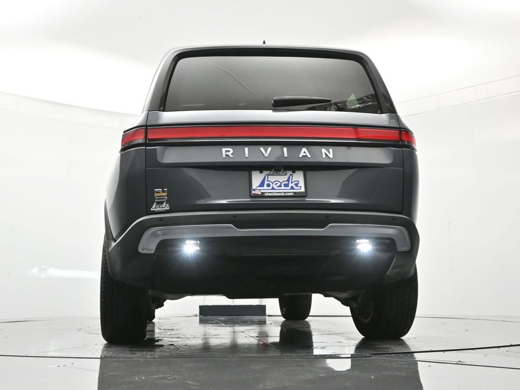 Used 2023 Rivian R1S Adventure AWD/4WD image 42