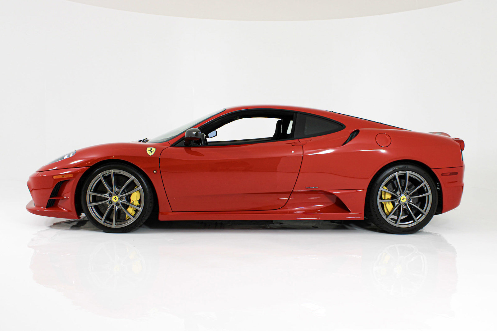 Used 2008 Ferrari F430 Scuderia RWD image 3