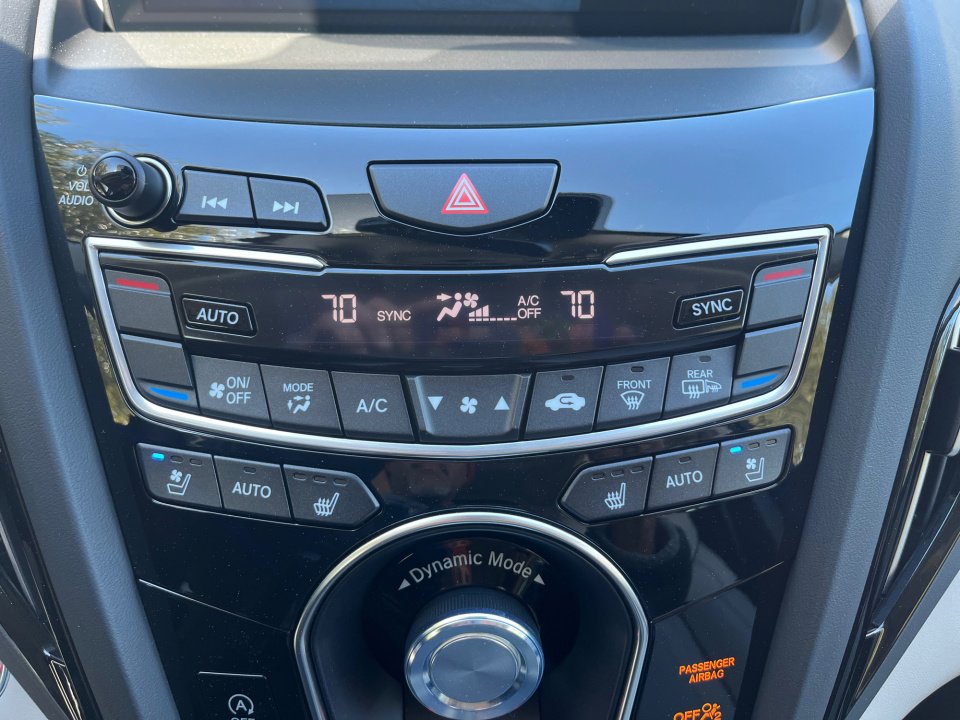 Certified 2026 Acura RDX w/Advance Package image 18