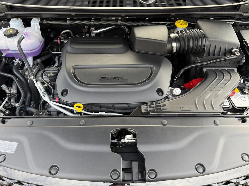 New 2026 Chrysler Pacifica Limited w/ S Appearance Package image 23