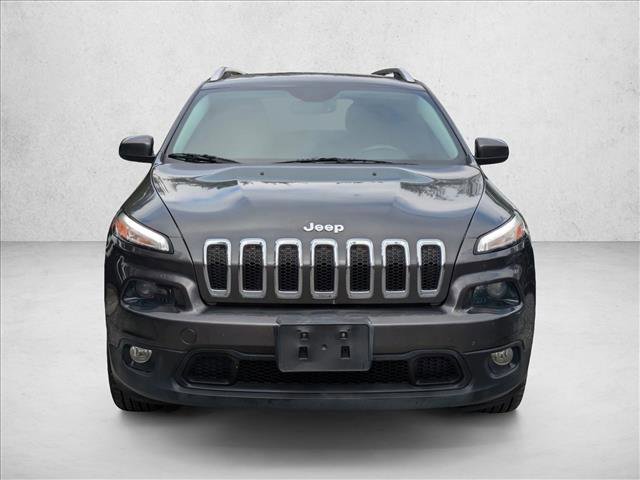 Used 2015 Jeep Cherokee Latitude w/ Comfort/Convenience Group image 2