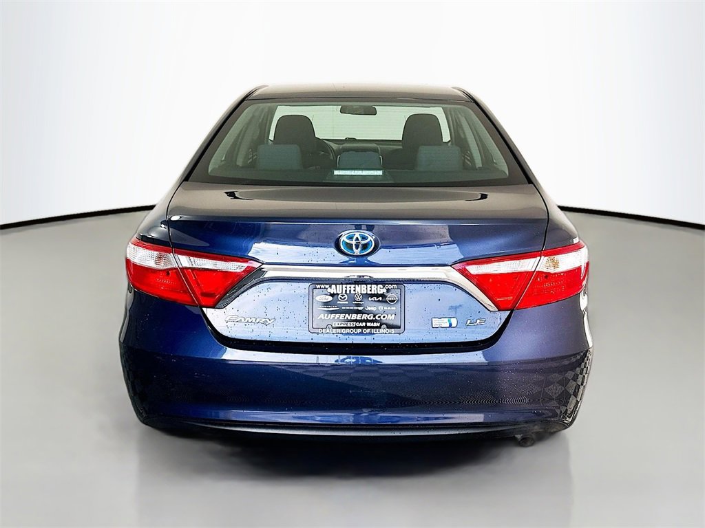 Used 2016 Toyota Camry LE image 6