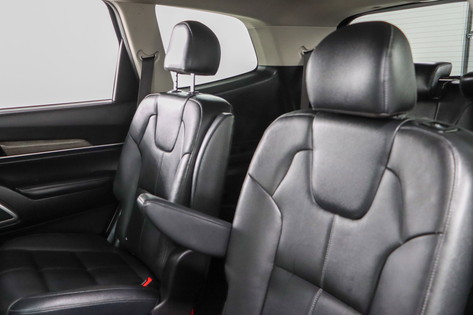 Used 2022 Kia Telluride EX w/ EX Premium Package image 25