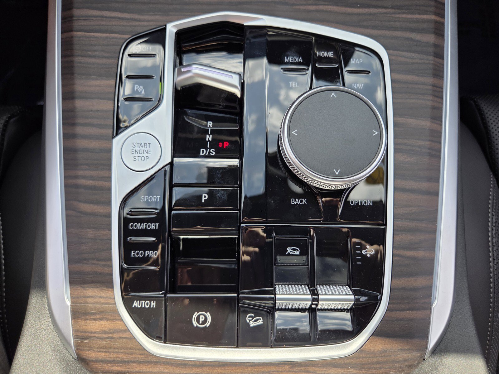 New 2026 BMW X5 xDrive40i w/ Off-Road Package image 26