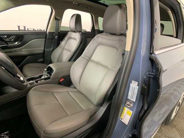 Used 2026 Lincoln Corsair Premiere FWD image 19