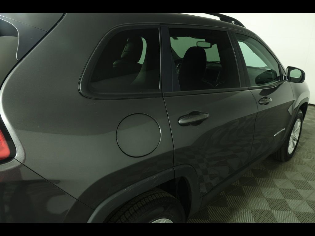 Used 2022 Jeep Cherokee Latitude Lux w/ Sun & Sound Group image 20