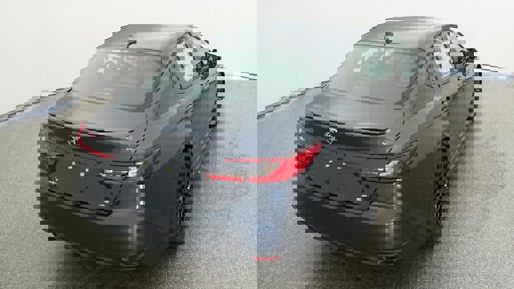 New 2026 Toyota Camry SE image 8