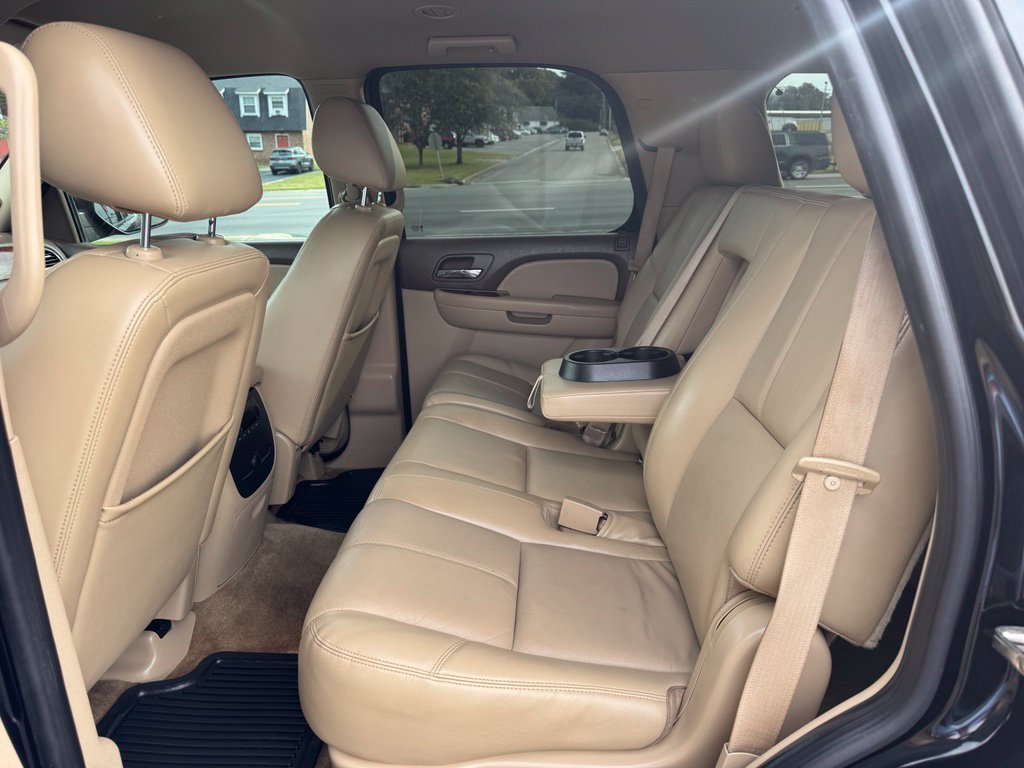 Used 2011 Chevrolet Tahoe LT AWD/4WD image 15
