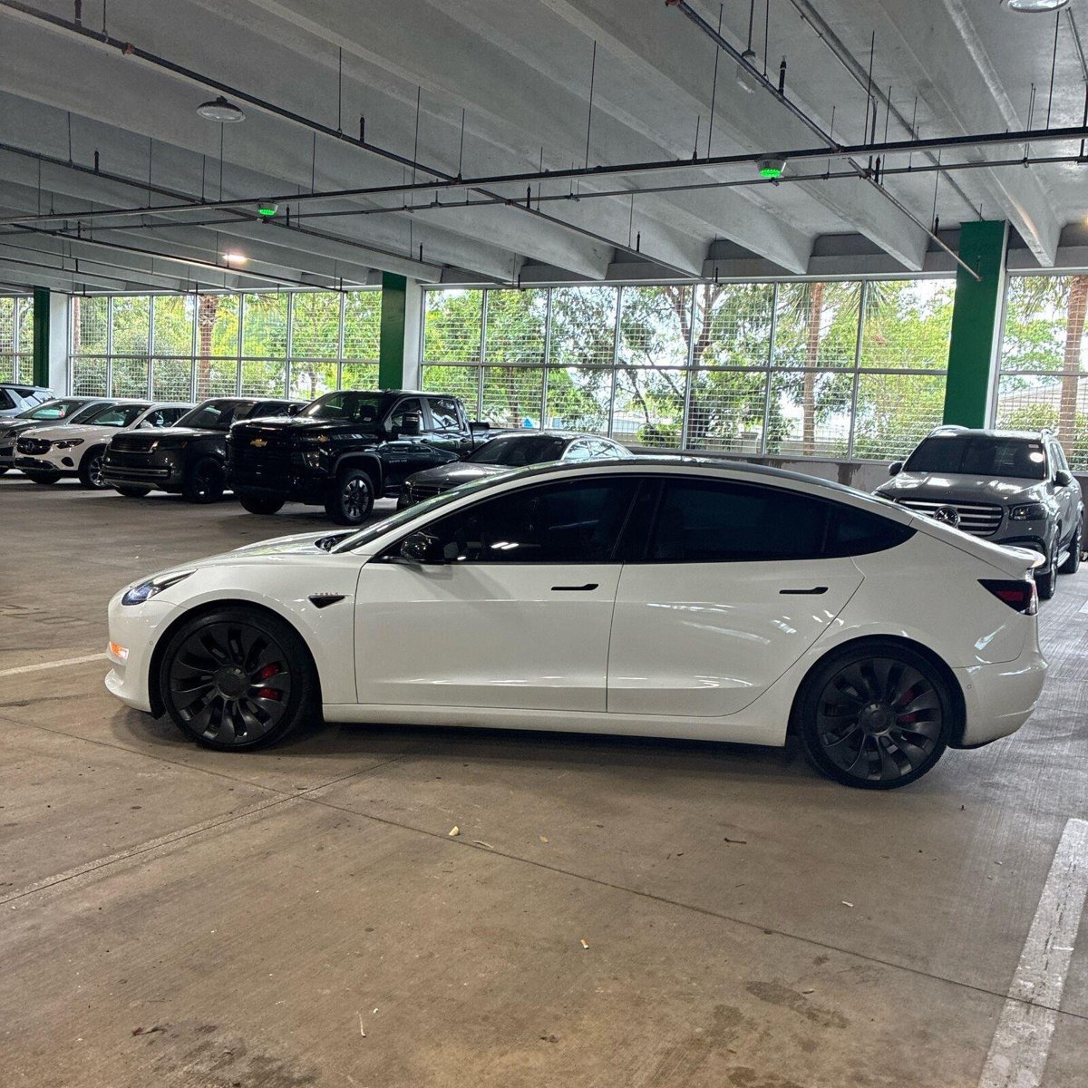 Used 2021 Tesla Model 3 Performance AWD/4WD image 3