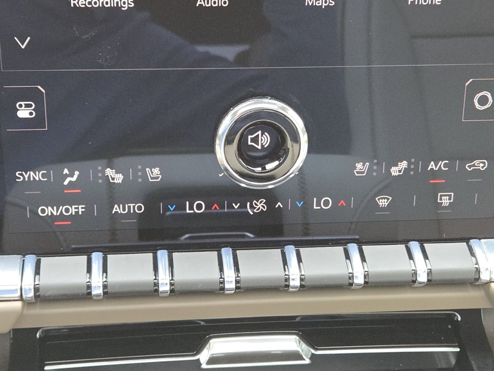 New 2026 GMC Yukon XL Denali image 40