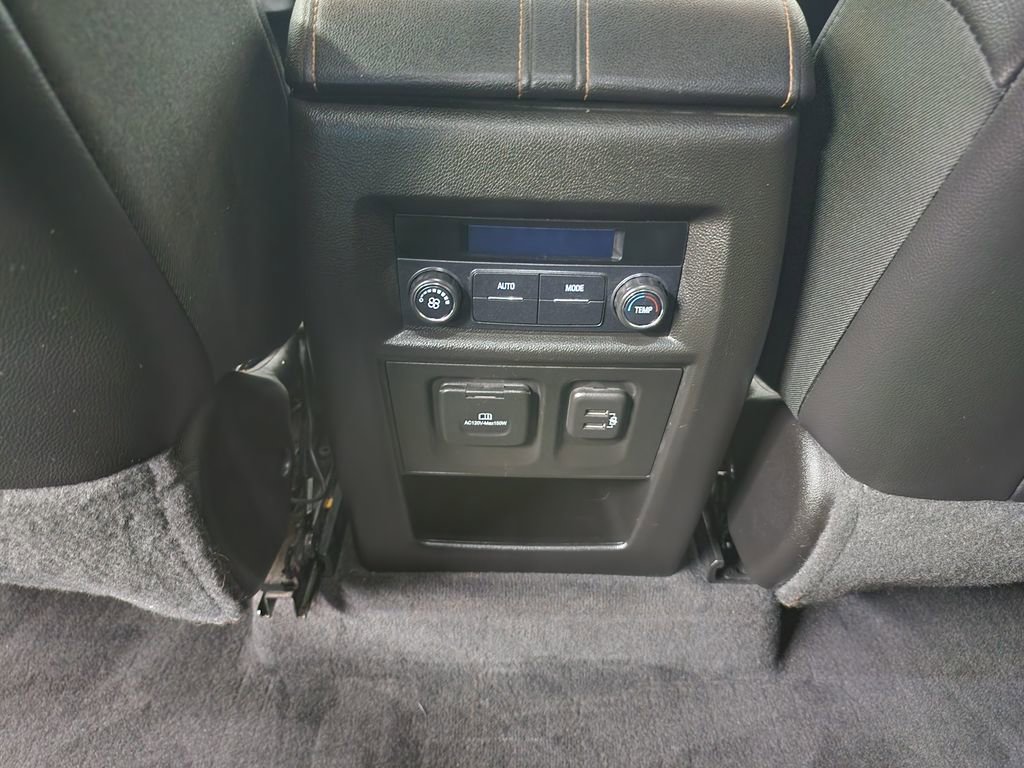 Used 2019 Chevrolet Traverse RS w/ LPO, Floor Liner Package image 27