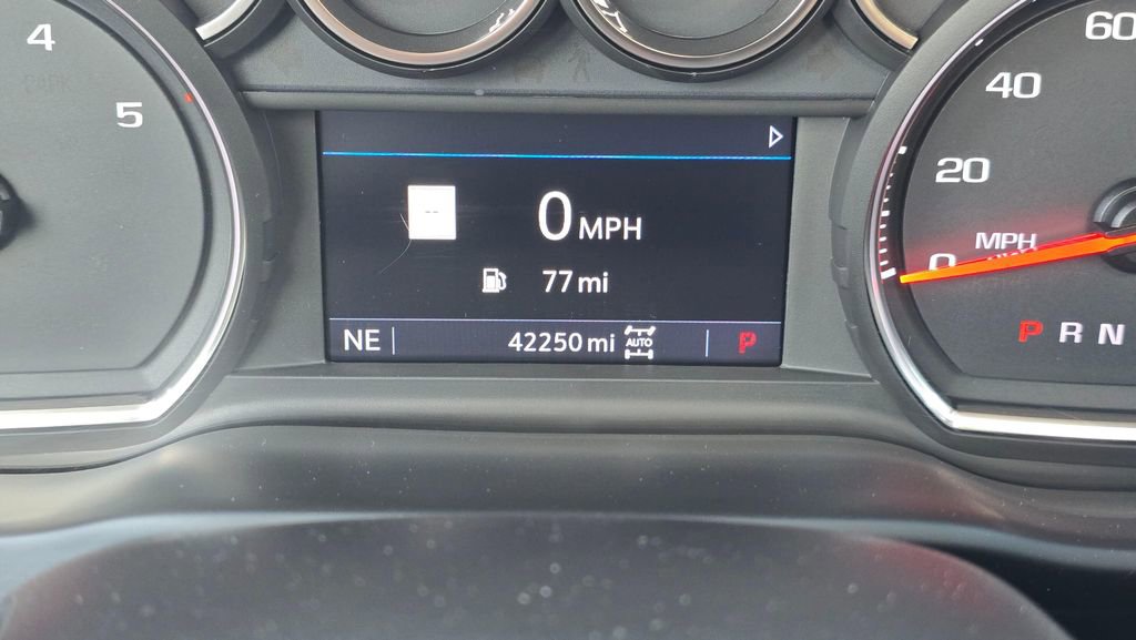 Used 2020 Chevrolet Silverado 2500 LTZ w/ LTZ Plus Package image 28