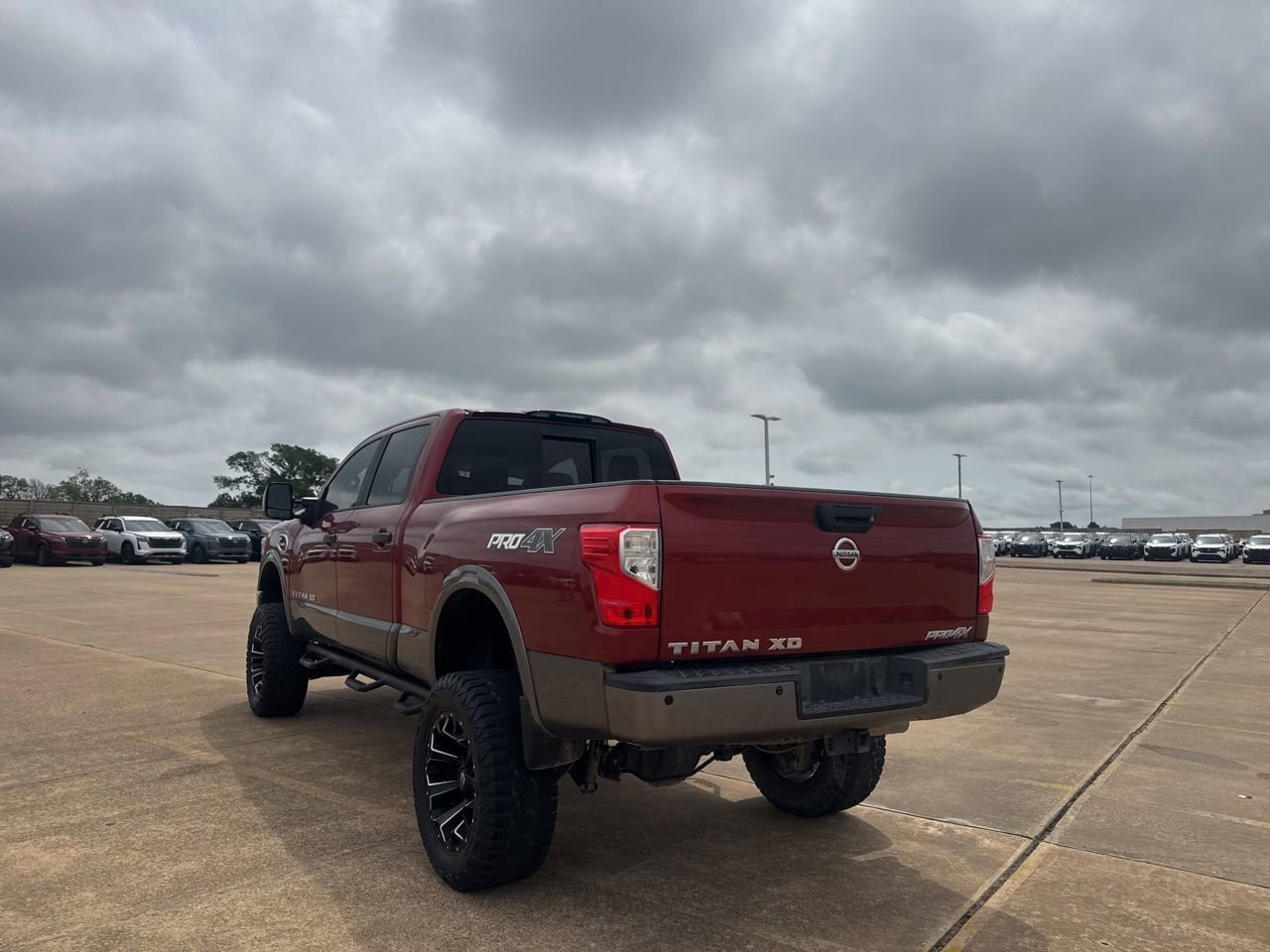 Used 2016 Nissan Titan PRO-4X AWD/4WD image 19