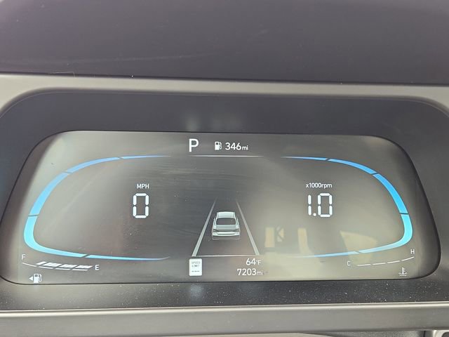 Certified 2025 Hyundai Elantra Sport image 9