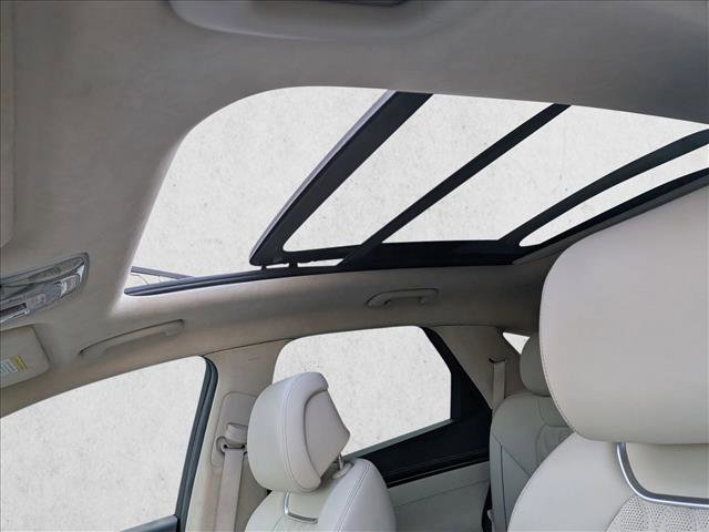 Used 2022 Genesis GV70 3.5T Sport w/ Sport Advanced Package image 15