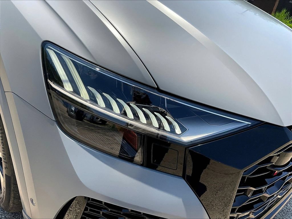Used 2023 Audi RS Q8 AWD/4WD image 32