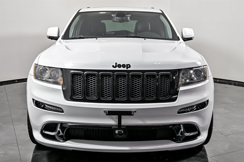Used 2013 Jeep Grand Cherokee SRT8 AWD/4WD image 4