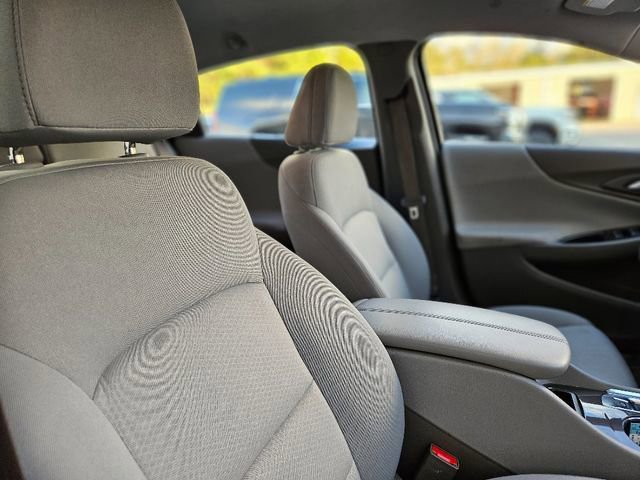 Used 2024 Chevrolet Malibu LT image 13