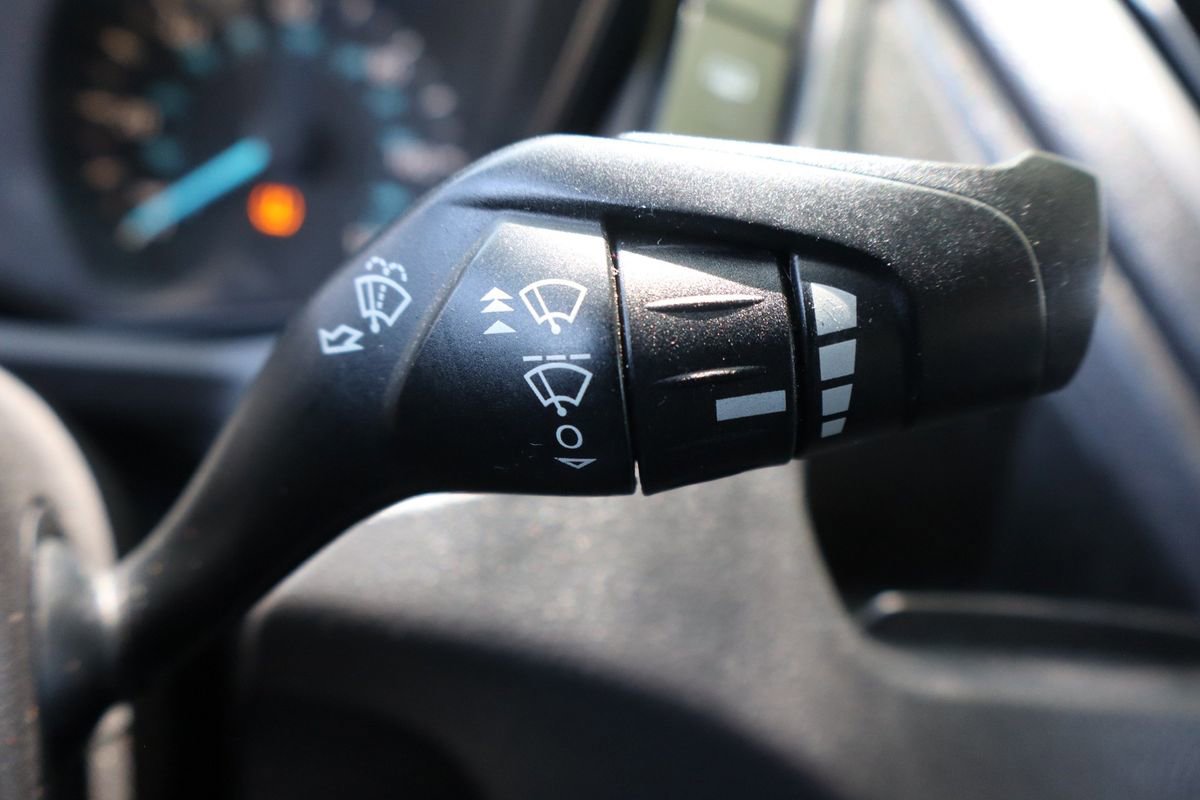 Used 2015 Ford Transit 350 XLT RWD image 31