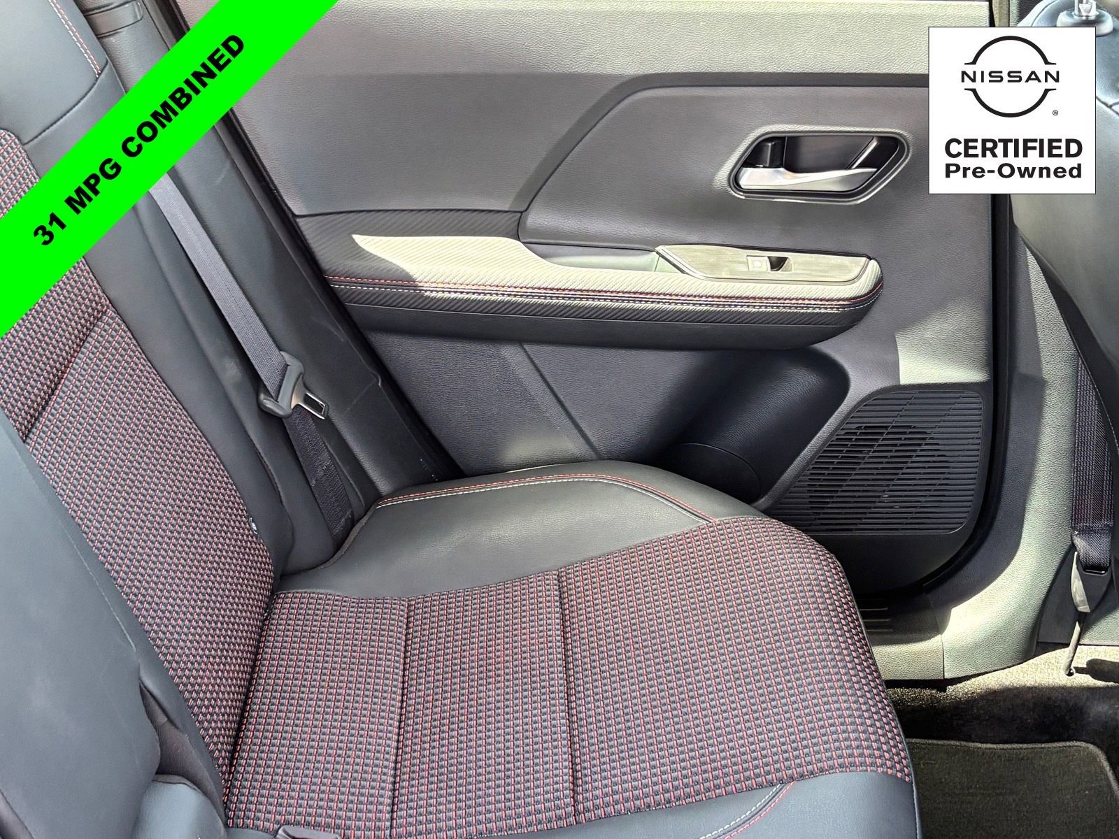 Certified 2025 Nissan Kicks SR FWD image 11