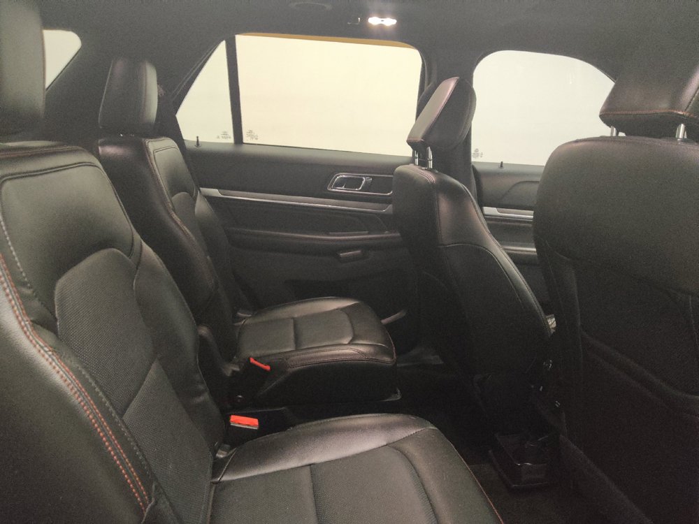 Used 2018 Ford Explorer Sport AWD/4WD image 19