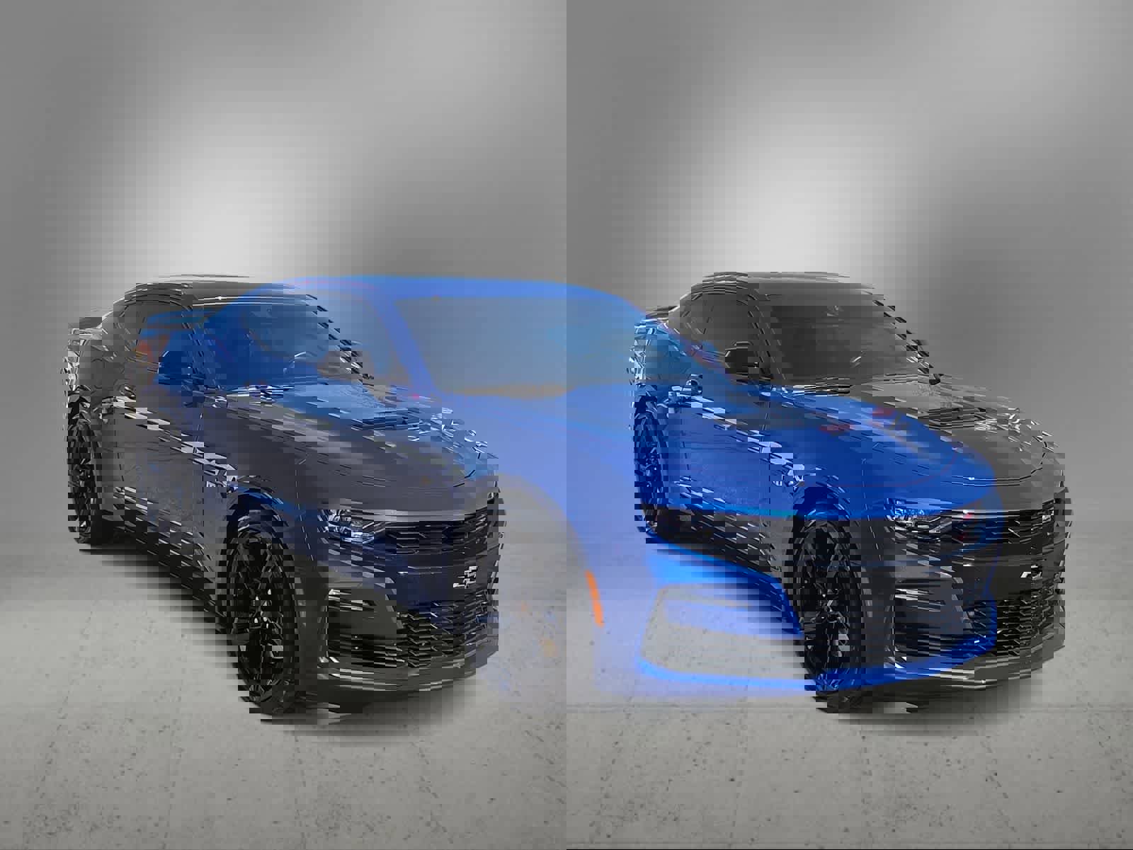 Used 2019 Chevrolet Camaro SS image 2