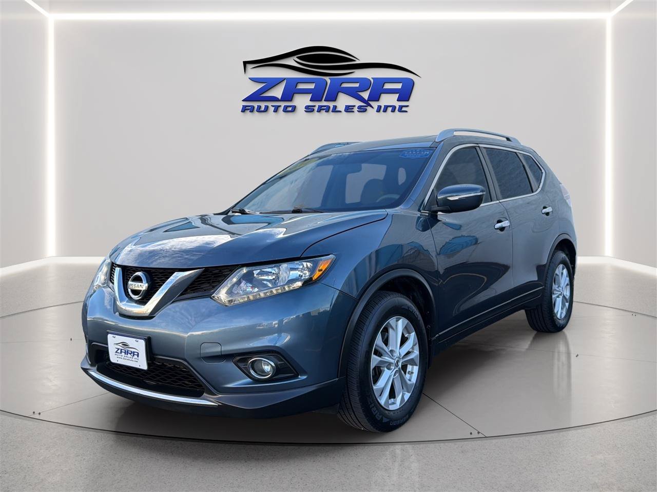 Used 2014 Nissan Rogue SV w/ SV Moonroof Package AWD/4WD image 3