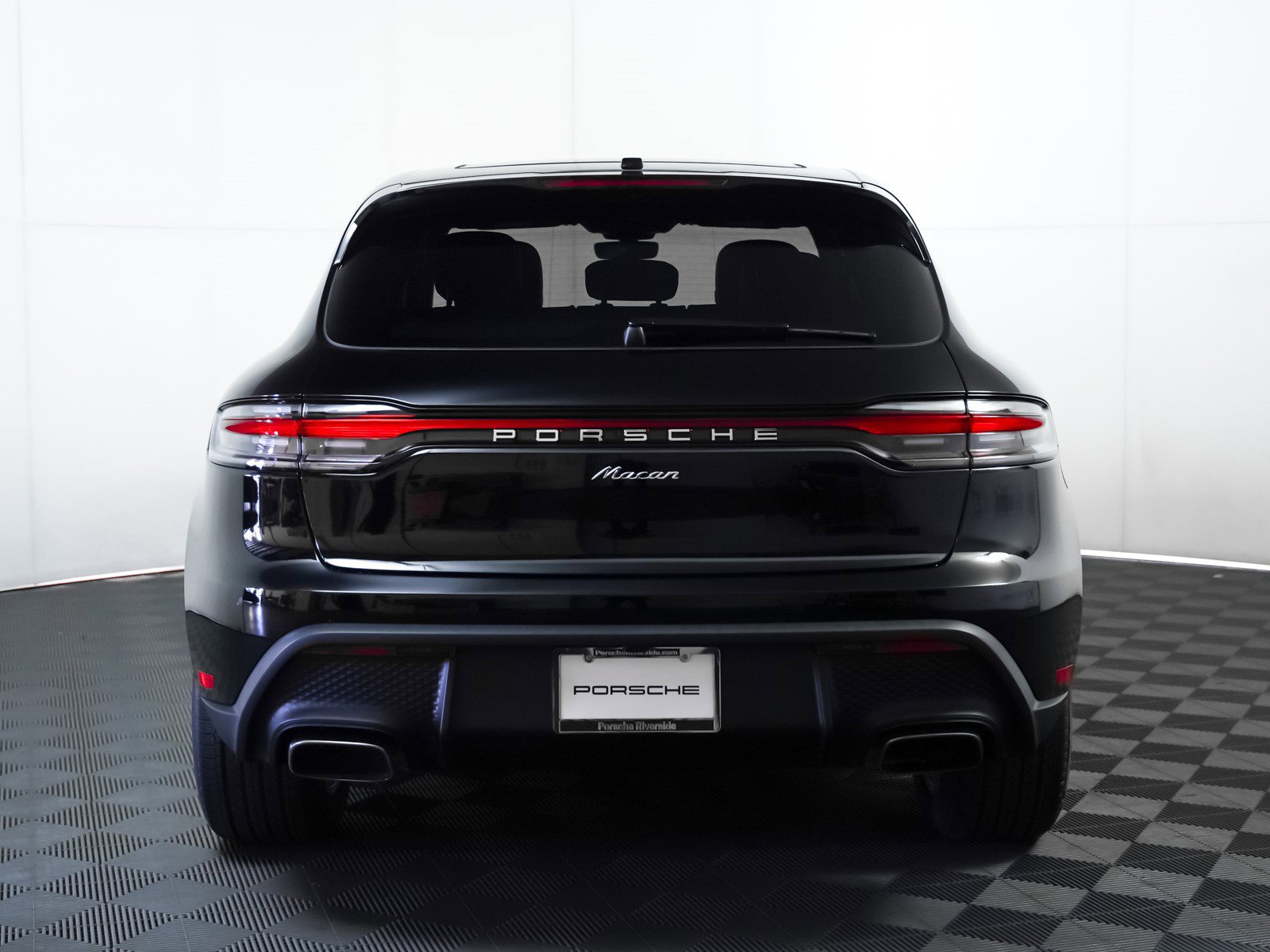 New 2026 Porsche Macan image 11