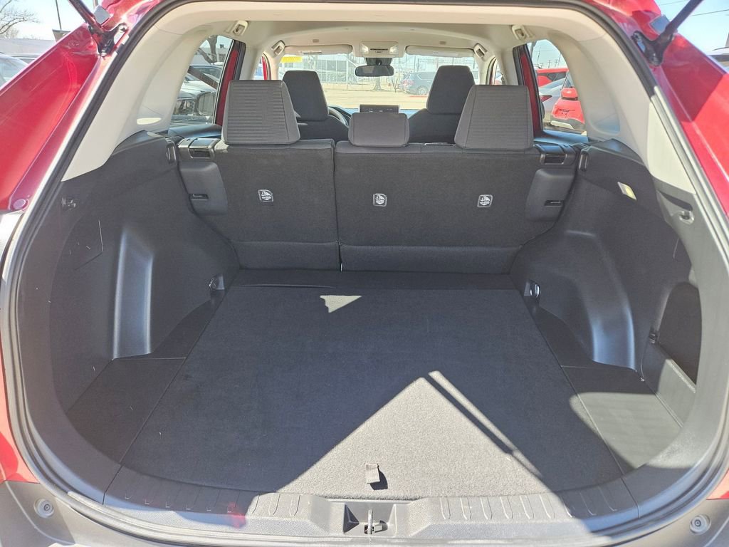 Used 2025 Toyota RAV4 LE image 24
