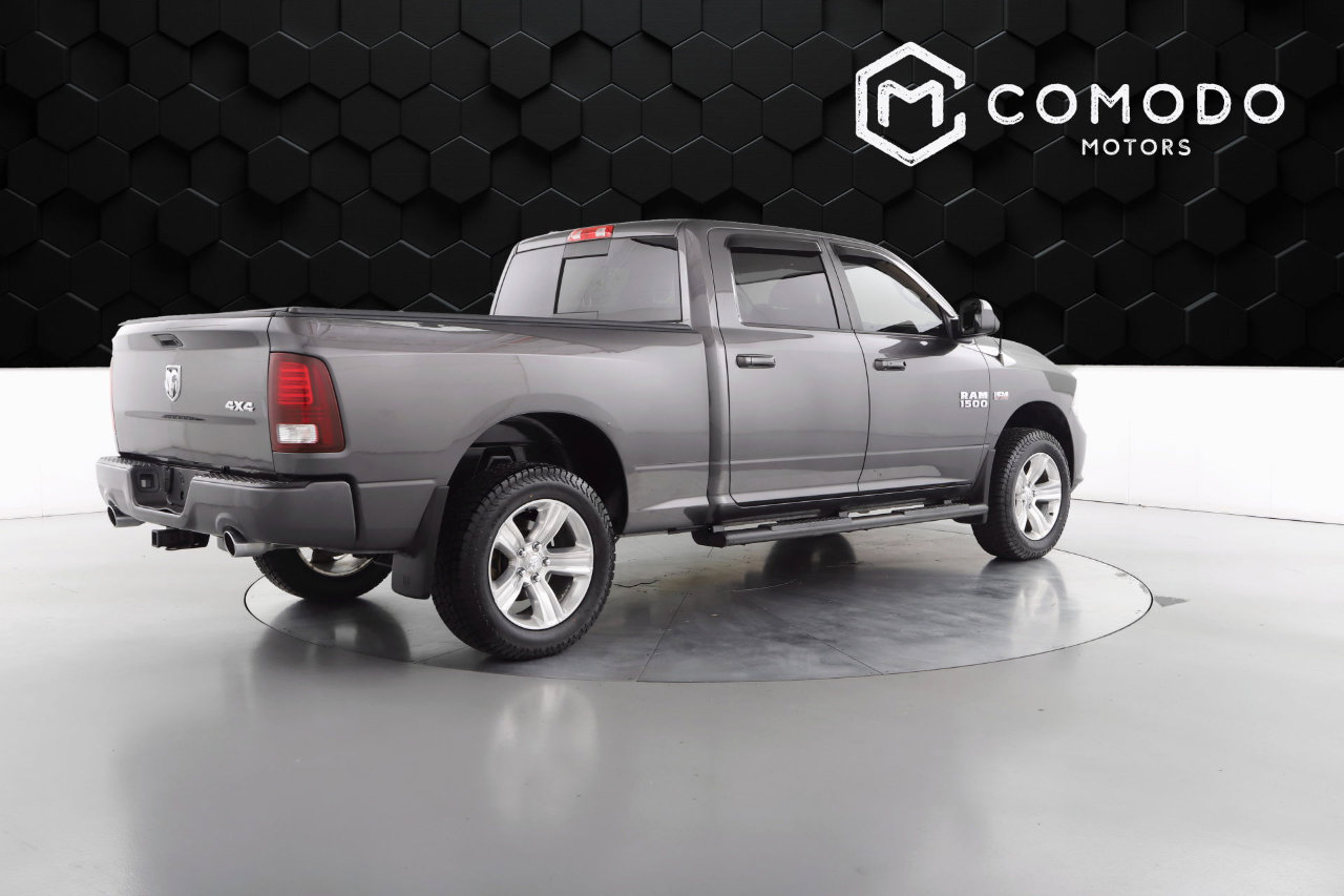 Used 2017 RAM 1500 Sport image 3