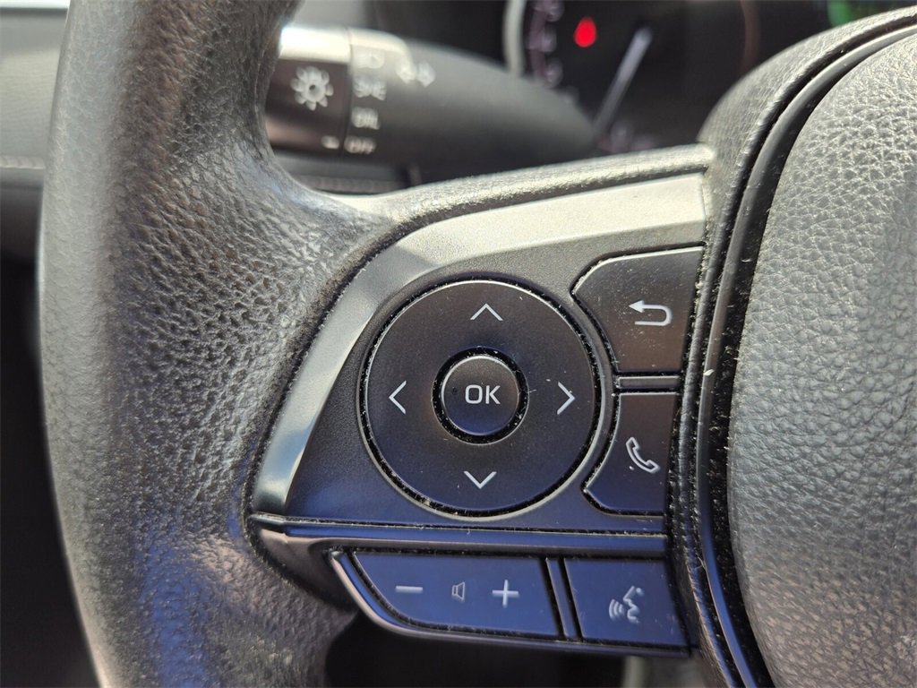 Used 2023 Toyota RAV4 LE image 25