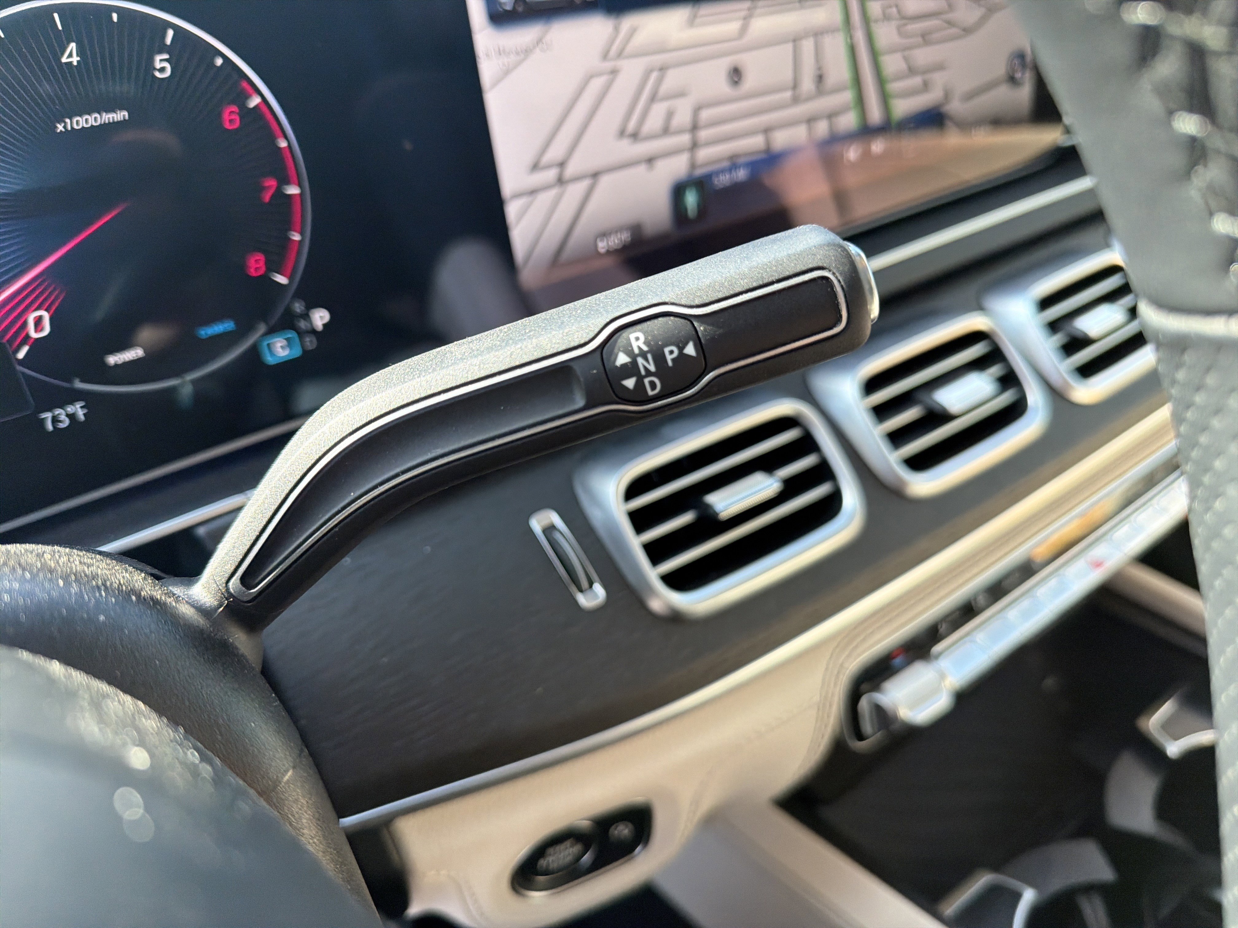 Certified 2025 Mercedes-Benz GLS 450 4MATIC image 25