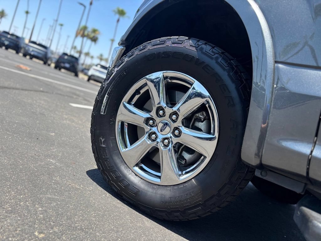 Used 2019 Ford F150 Lariat w/ Equipment Group 502A Luxury AWD/4WD image 6