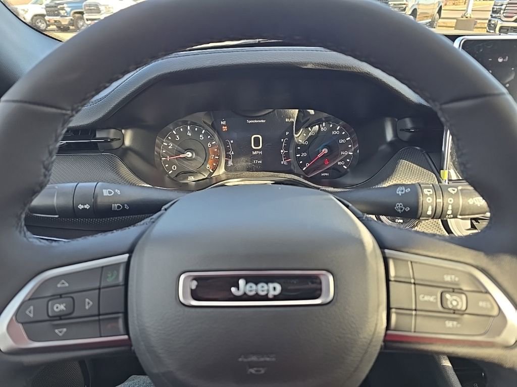 New 2026 Jeep Compass Latitude image 14